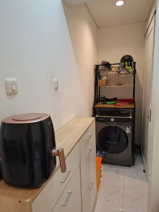 Rumah Sewa Murah Lokasi Simongan, Semarang, LB 132m²