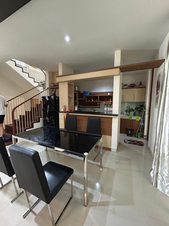 Rumah Minimalis Disewakan di Bukit Sari, Semarang, Harga Ekonomis