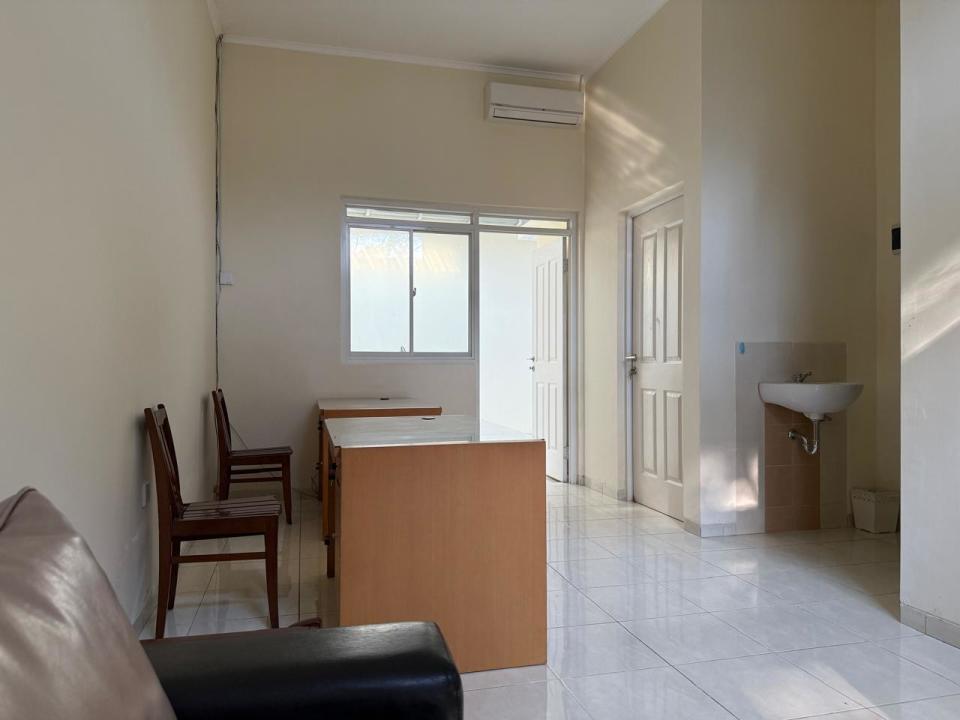Rumah Sewa Nyaman Lokasi Graha Padma, Semarang, LB 60m²