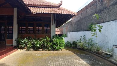 Disewakan Rumah untuk Kantor STRATEGIS di Suratmo Semarang 