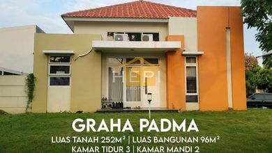 Rumah Mewah LT 252 m2, di Graha Padma, Semarang
