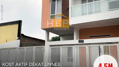 Jual Cepat Rumah Elit di Gunung Pati, Semarang, Luas 1050 m2