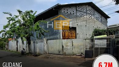 Gudang Strategis Di Kokrosono Semarang  Hadap Barat