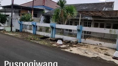 Properti Siap Huni di Area Puspogiwang, Semarang, LT 300m²