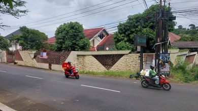 Resto Cafe Strategis Di Jl Kawi Candisari 5 Menit Ke Simpang Lima