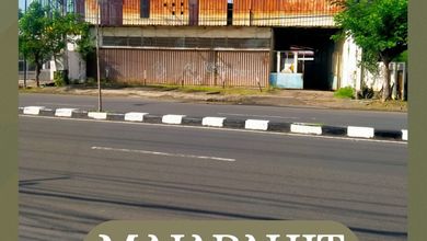 Gudang Pinggir Jalan Raya Majapahit Semarang