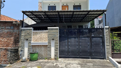 Kesempatan Rumah di Kedungmundu, Semarang, LB 120m², Harga 1,4 Miliar