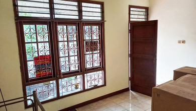 Jual Segera Rumah Mewah di Semarang Tengah, Semarang, Luas 111 m2