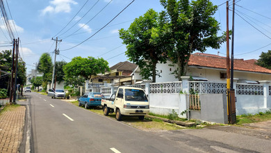 For Sale rumah Mewah di Banyumanik, Semarang - LT 410m²
