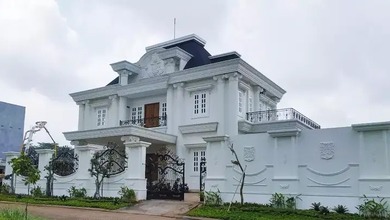 Jual Rumah Eksklusif LT 1357 m2 di BSB City, Semarang