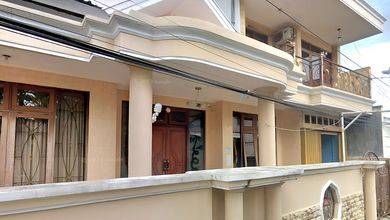 Rumah Modern di Gayamsari, Semarang, LT 360 m2