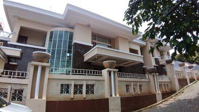 Jual Rumah Mewah Luas 608 m2 di Ngaliyan, Semarang