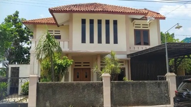 Jual Rumah Siap Tinggal di Gajah Mungkur, Semarang, LT 247 m2