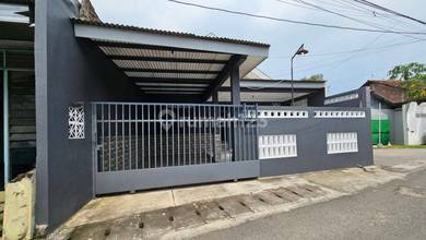 Rumah Dijual di Pedurungan, Semarang, LB 150m², Harga Kompetitif!