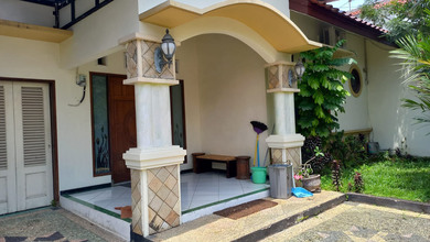 Rumah Semi Furnished Daerah Strategis Daerah Gajah Mungkur