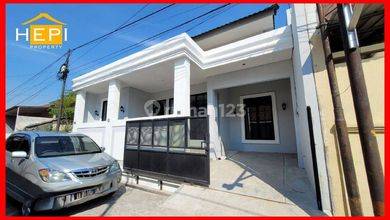 Rumah Mewah LT 100 m2, di Semarang Utara, Semarang