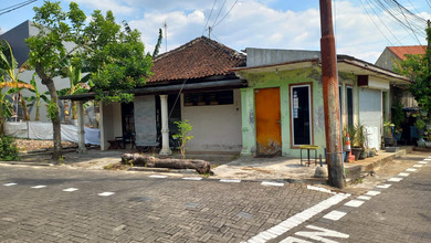Rumah Siap Huni di Area Gajah Mungkur, Semarang, LT 221m²