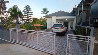 Jual Rumah Nyaman di Salatiga, Salatiga - LT 246m²