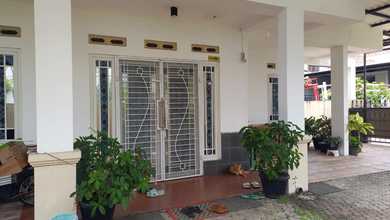 Rumah Modern Luas 238 Jual area Pedurungan, Semarang