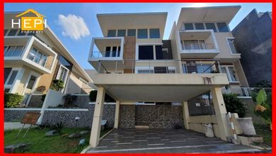 Penawaran Eksklusif, rumah Mewah di Semarang Barat, Semarang, LB 335m²