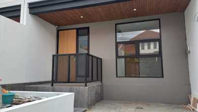Rumah Modern LT 100 Jual area Pedurungan, Semarang