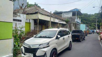 Tanah Luas 212 m2 Area Strategis Semarang Tengah, Dijual Terjangkau
