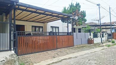 Rumah Favorit di Puri Anjasmoro, Semarang, 5 KT, Harga 1,9 Miliar