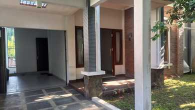 Hunian Elite di Kawasan papandayan, Semarang, LB 215m², Harga 3,5 Miliar