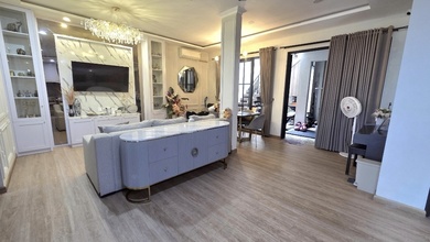 Hunian Prestisius di Kawasan Graha Padma, Semarang, LB 300m², Harga 2,95 Miliar