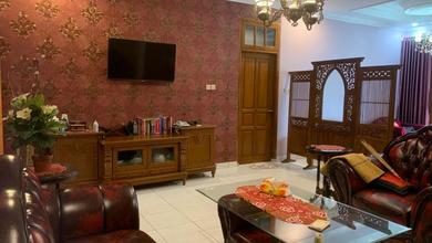 Rumah Modern di Banyumanik, Semarang, Luas 250 m2