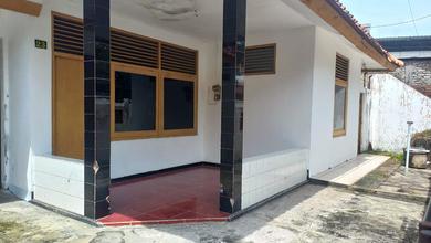 Rumah Dijual di Lamper, Semarang, LB 200m², Harga Terbaik!
