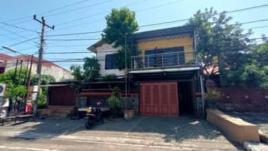 Hunian Mewah di Kalibanteng, Semarang, 9 Kamar Tidur, LT 416m²