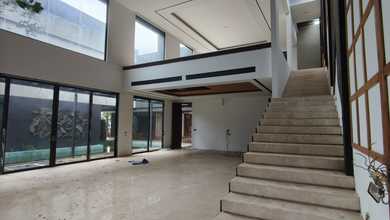 Penawaran Langka, rumah Mewah di Bukit Sari, Semarang, LB 1100m²