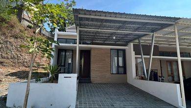 Rumah Premium LT 72 Jual area Tembalang, Semarang