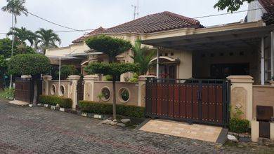 Jual Cepat Rumah Elit area Banyumanik, Semarang, Luas 208 m2