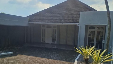 Rumah Area Luxury Gajah Mungkur, Semarang - Harga Menarik 7,5 Miliar