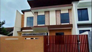 Jual Rumah Siap Huni area Puri Anjasmoro, Semarang, Luas 216 m2