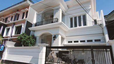 Jual Rumah Siap Tinggal di Pleburan, Semarang, Luas 297 m2