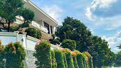 Kesempatan Eksklusif, rumah Prestisius di Bukit Sari, Semarang, LB 900m²