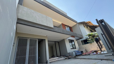 Rumah Area Luxury Bukit Sari, Semarang - Harga Terbaik 5 Miliar