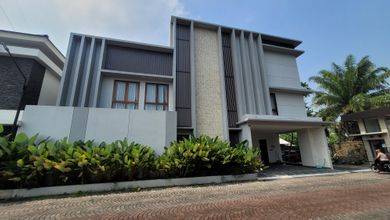 Jual Cepat Rumah Mewah area Sleman, Yogyakarta, LT 280 m2