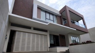 Hunian Mewah di BSB City, Semarang, 4 Kamar Tidur, LT 741m²