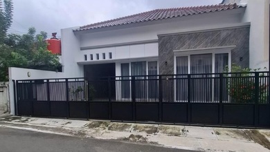For Sale rumah Mewah di Gajah Mungkur, Semarang - LT 200m²