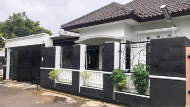 Hunian Favorit di Semarang Barat, Semarang, 3 KT, Harga 2,1 Miliar