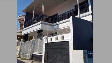 Jual Rumah Cantik LT 148 m2 di Wonodri, Semarang