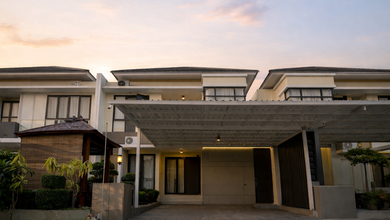 For Sale rumah Eksklusif di Graha Padma, Semarang - LT 162m²