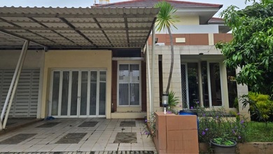 Rumah Elegan di Graha Padma, Semarang, 4 KT, LT 300m²