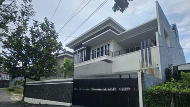 Rumah Area Luxury Gajah Mungkur, Semarang - Harga Menarik 22 Miliar