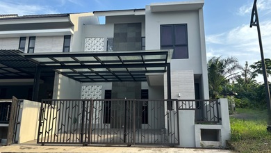 For Sale rumah Premium di Candi Golf, Semarang - LT 144m²