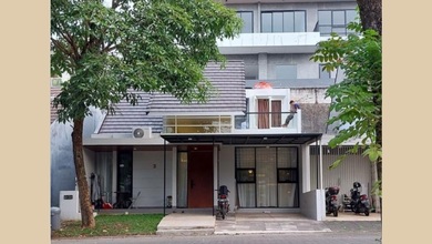 Hunian Elegan di Bukit Sari, Semarang, 3 KT, LT 157m²